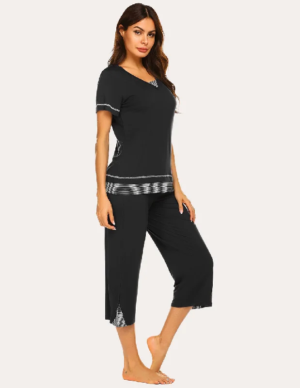 Ekouaer Striped Patchwork T-shirt Capri Pants Pajamas Set