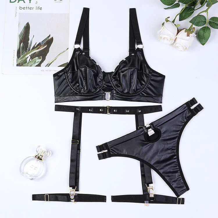 Main Attraction Latex 4 Piece Set