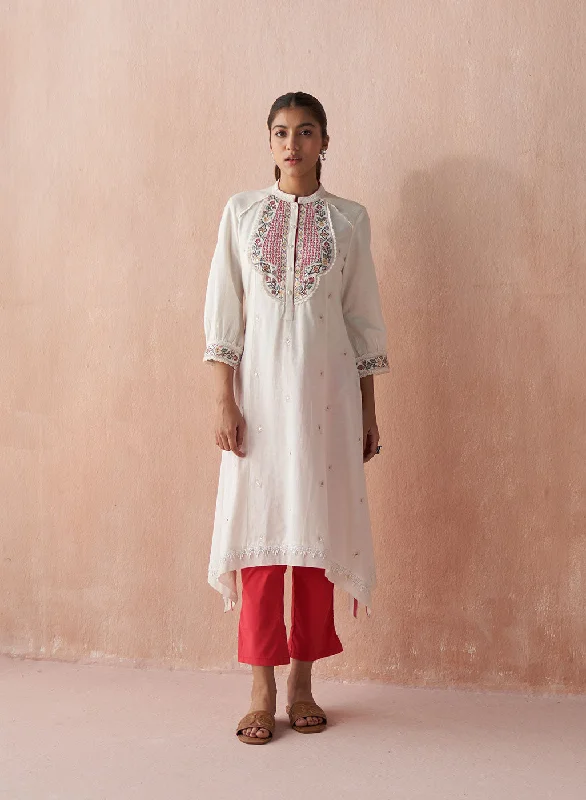 Ivory Alora Collection Kurta With Delicate Embroidery