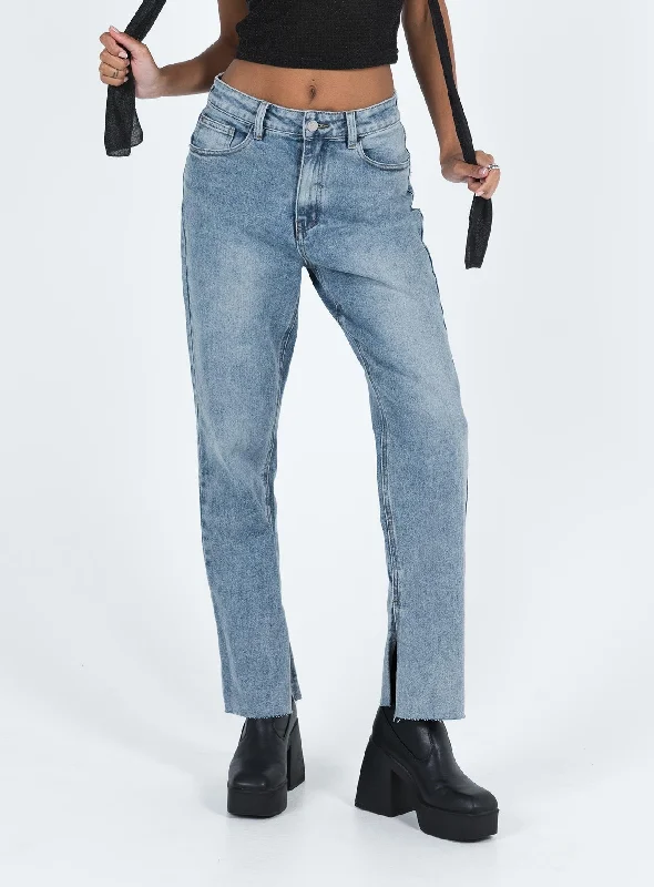 Ferrero Jeans Mid Wash Denim