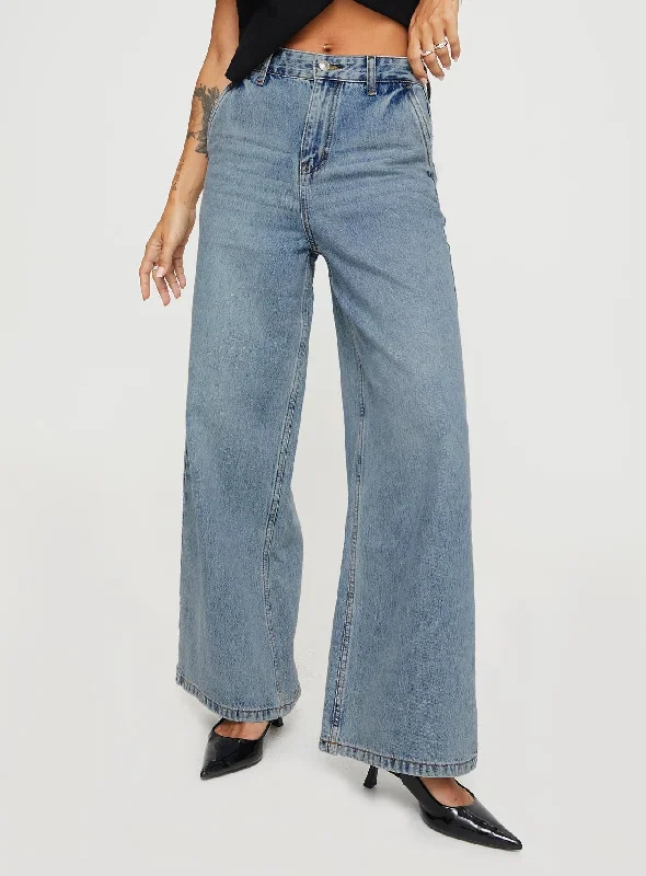 Jewelz Wide Leg Jeans Light Wash