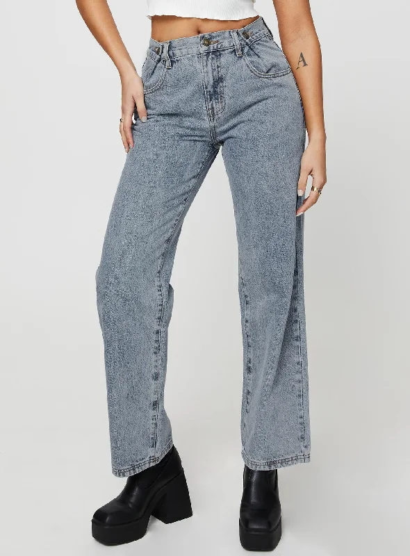 Krena Adjustable High Mid Rise Jeans Mid Wash