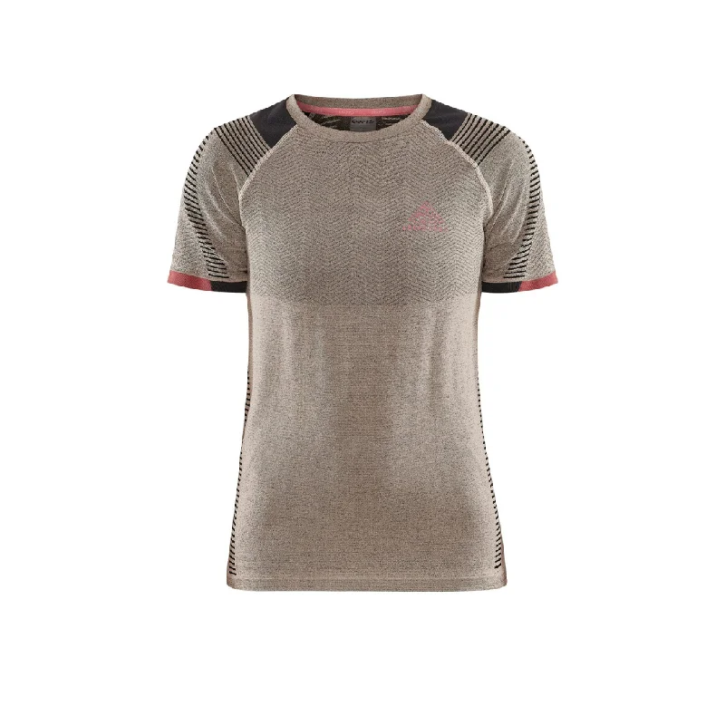 Craft Women's Pro Trail Fuseknit SS Tee (Ecru-Arrosa)